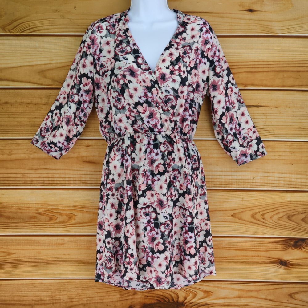 Love On A Hanger Dress Womens Size S Pink Floral 100% Polyester 3/4 Sleeve Lined